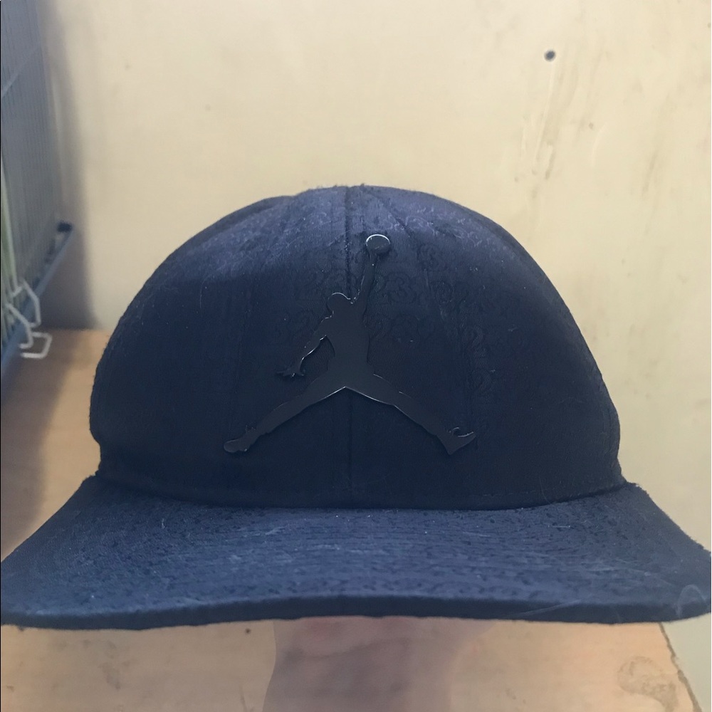 Jordan Snapback Hat. GUC.
